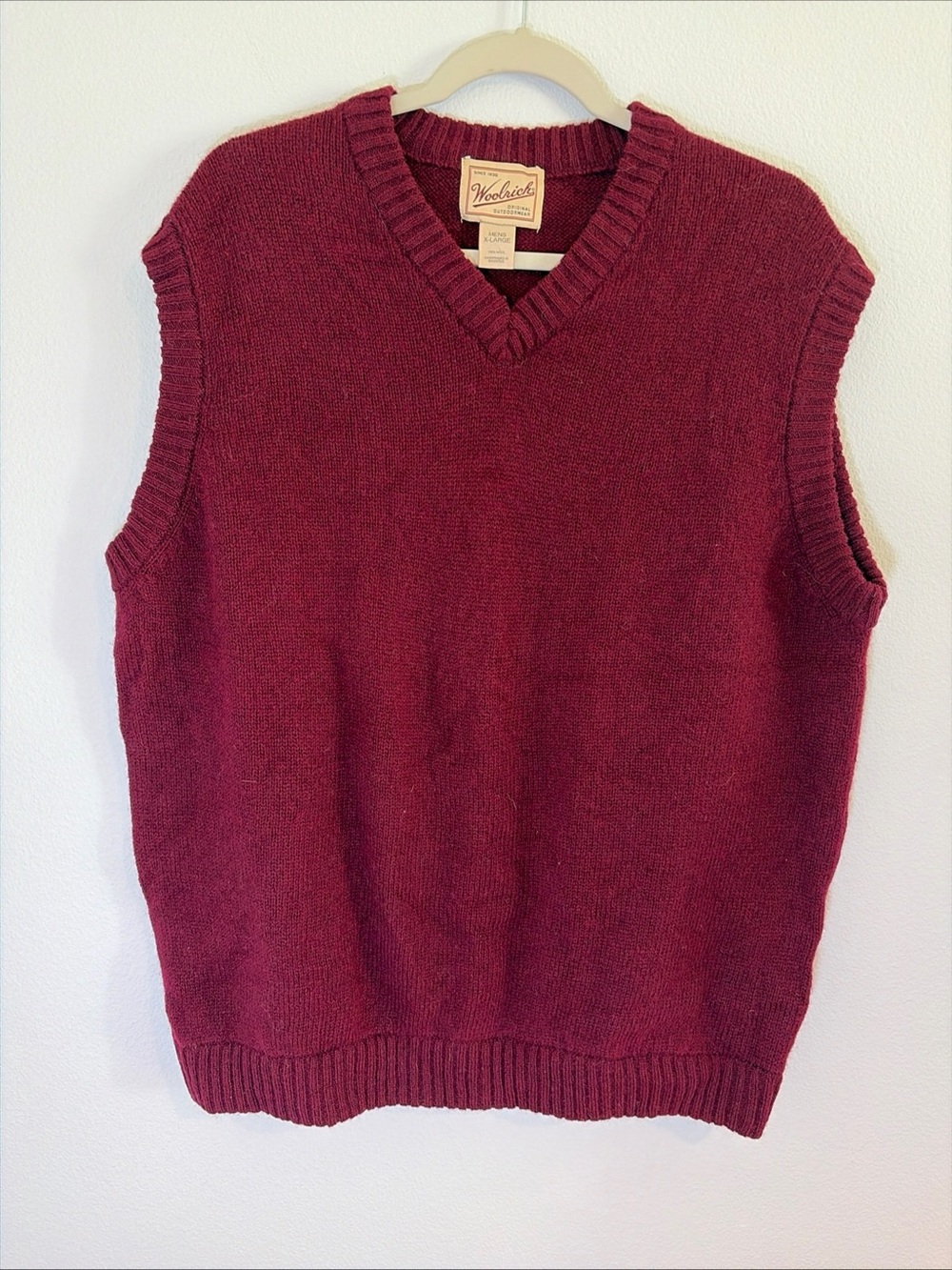 Woolrich Mens VNeck Sweater Vest XL Wool Academia Cottagecore Burgundy Grandpa